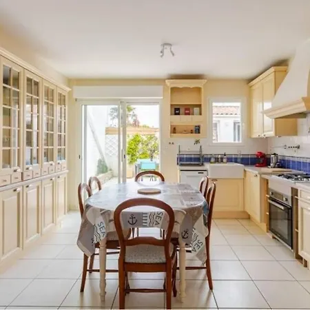 Maison De Village Oleronaise 1 A 6 Personnes Casa vacanze Le Château-dʼOléron